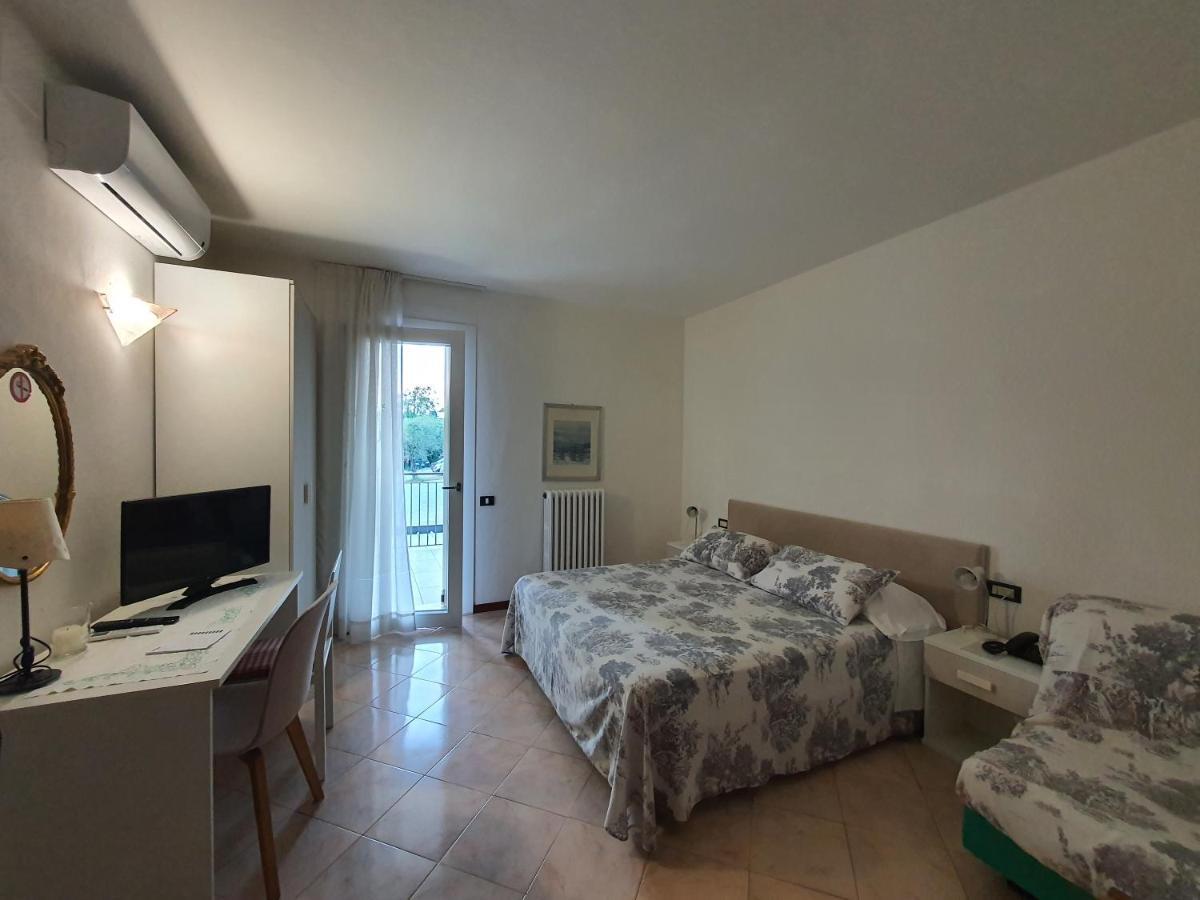 Albergo Campagnola Лацизе Екстериор снимка